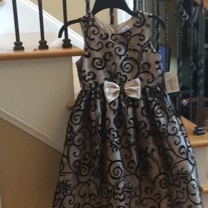 Girls formal dress (Jayne Copeland)